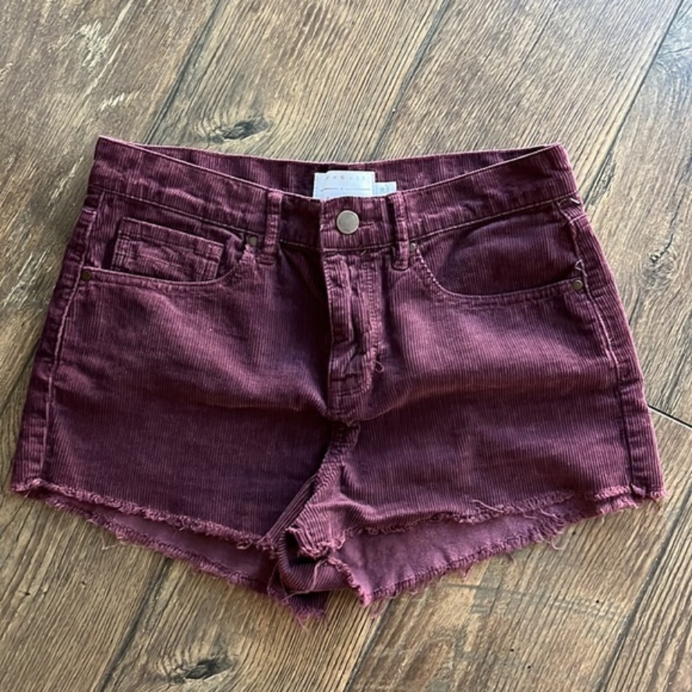 Kendall Kylie Burgundy Shorts
